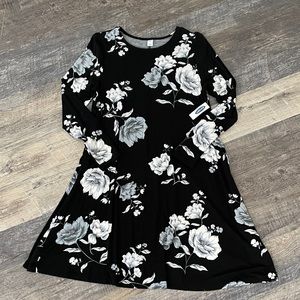 Old Navy Floral Shift Dress